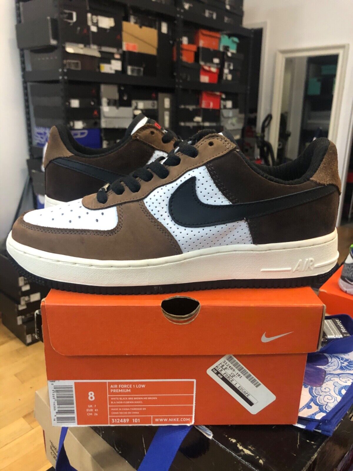 NIKE AIR FORCE 1 LOW ESCAPE white travis scott huf sb dunk NIKE AIR FORCE 1 LOW ESCAPE white travis scott huf sb dunk