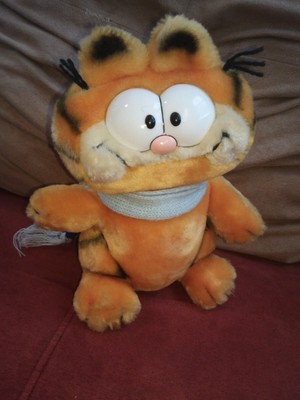 garfield 1981 plush