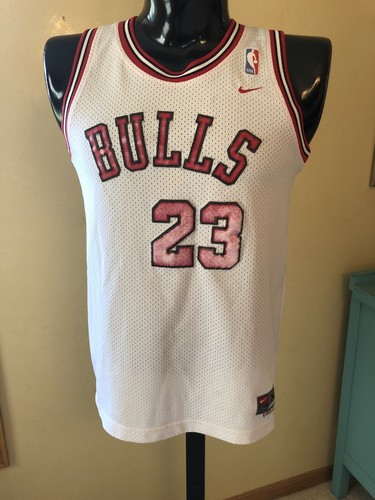 NFL BULLS JORDAN 23 ユニフォーム XL Michael Jordan #23 Jersey XL Chicago Bulls Throwback NBA