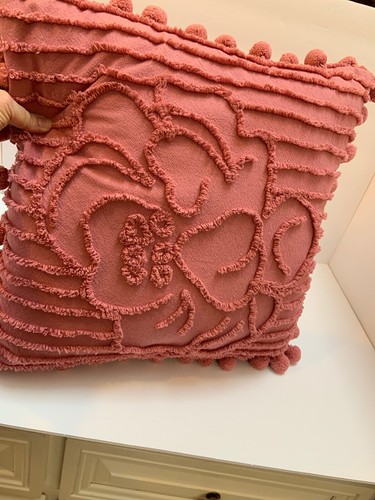 X-Large Nice Rose Pink  Chenille Reversible Throw  Pillow w/Tassels 18