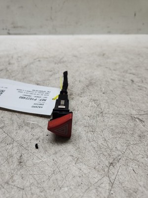 AUDI A3 8P HAZARD SWITCH 8P0941509A 2004-2013