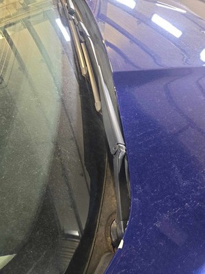 Used Right Wiper Arm fits: FORD FUSION 13 14 15 16 17 18 19 20