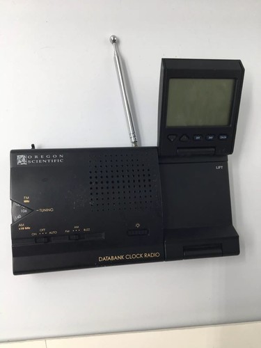 OREGON SCIENTIFIC CR-7630 Travelers Clock Radio Good Working Condition