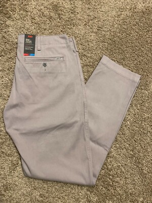 Levi's Premium 502 Taper Gray Chino / Pant All Seasons Men's 31X32 NWT RT$98 C19