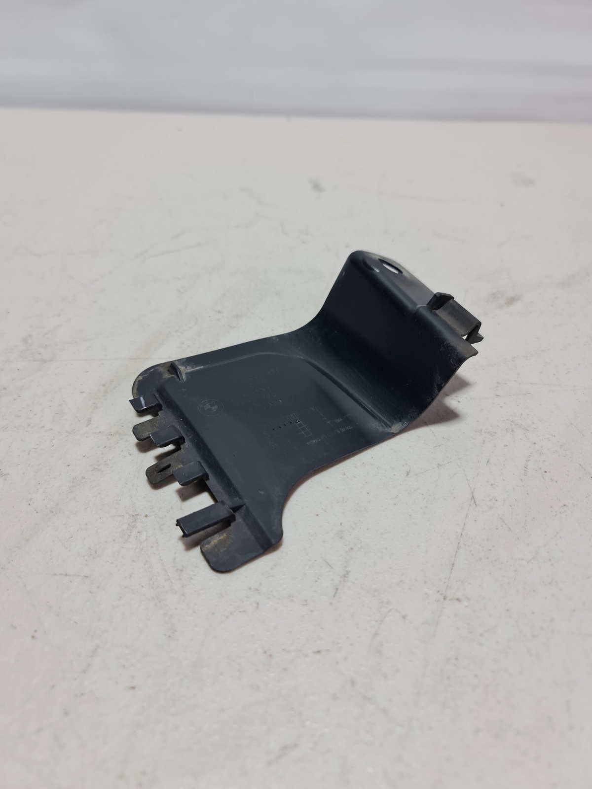 2015-2020 BMW 51-71-8-060-409 BMW 51718060409 Cover Left 8060409 191832 10