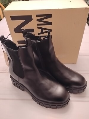 Madden NYC Women's Chunky Lug Chelsea Boots - Size 11  Black With side Zipper 
