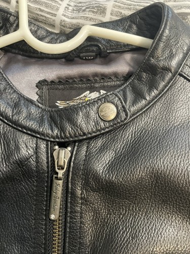 EUC Harley Davidson Womens Size Large Black Leather Jacket Rhinestone Logos