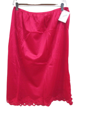 Ventura Plus Size Nylon Half Slip 28'' Long - 2X RED (Side Slit)  #4743 - NWT