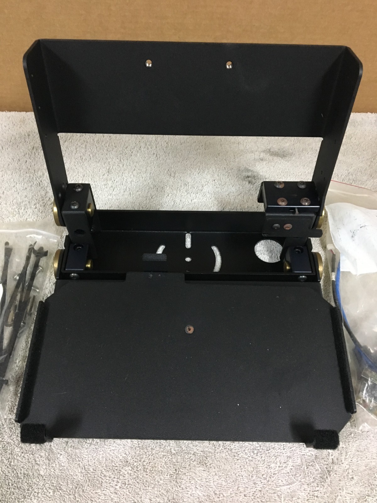 New Havis TAB18 Mount for CF18 TuffDock models or screen and keyboard