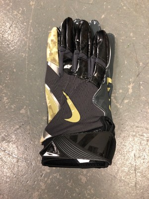 nfl salute to service gloves