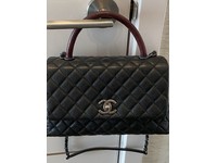 chanel coco handle bag