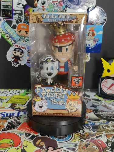 Funko Wacky Wobbler: Freddy Funko - Freddy Funko with Proto