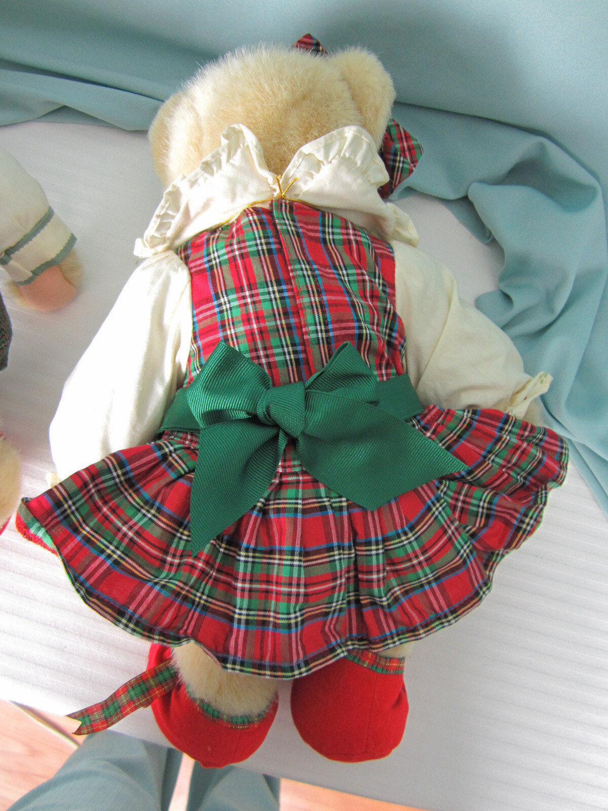 1995 Fluffy & Fuzzy Vander Bear Twins New England Country Christmas Plush Bears