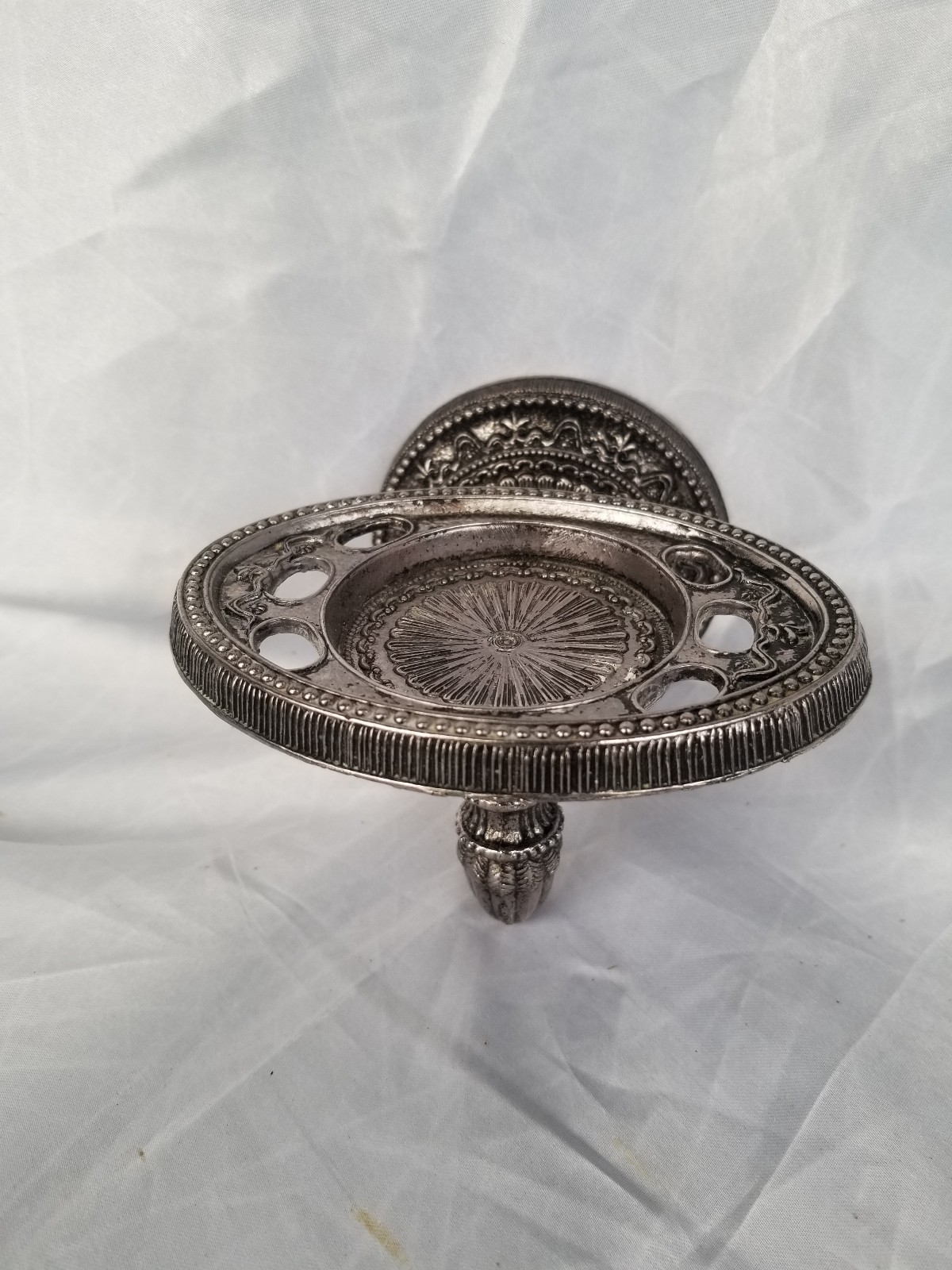 6 VTG MCM HOLLYWOOD REGENCY SILVER METAL BATHROOM HARDWARE 67020 USA MELARD