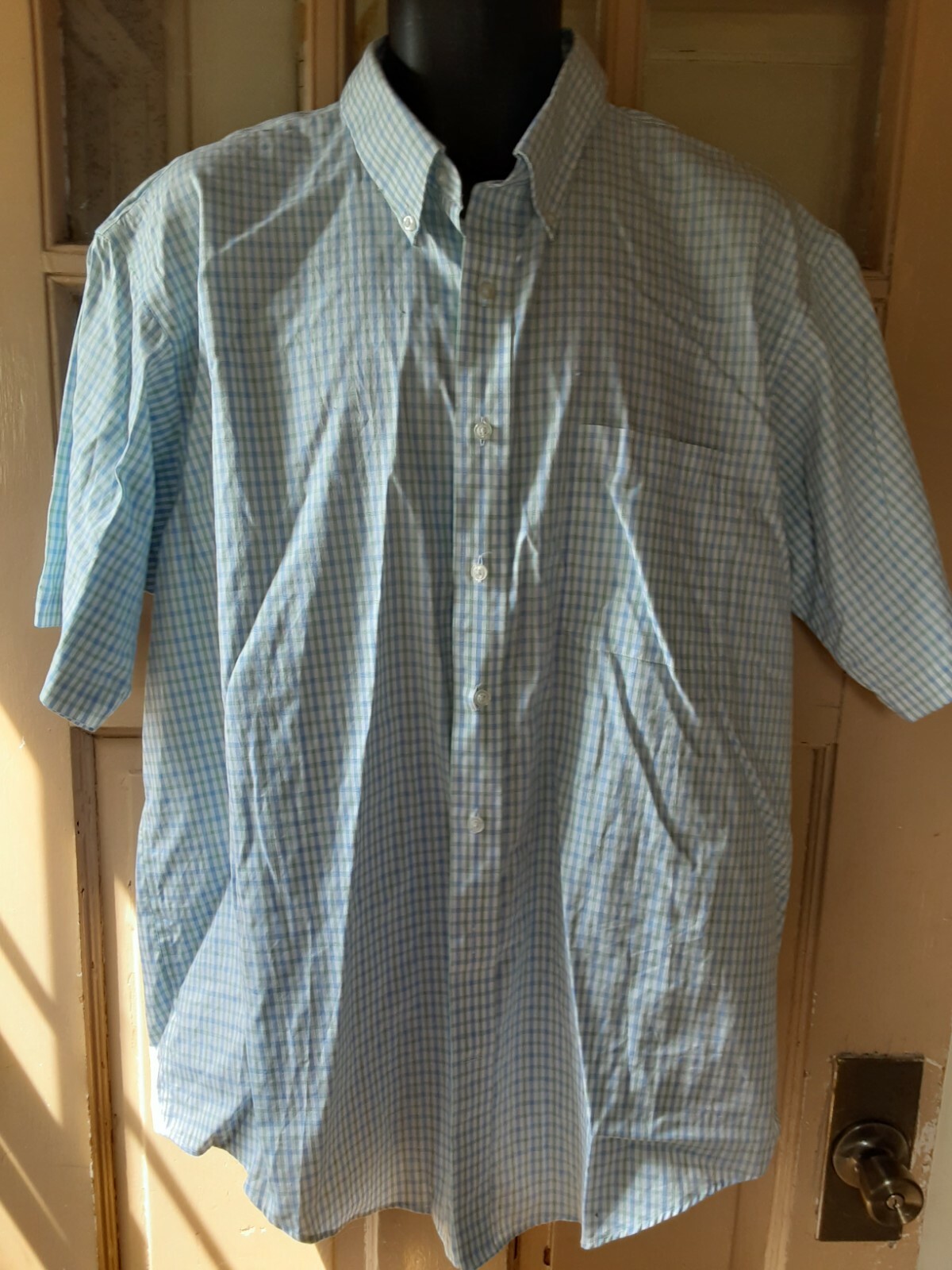 Men's Short Sleeve Dress Shirt Size 