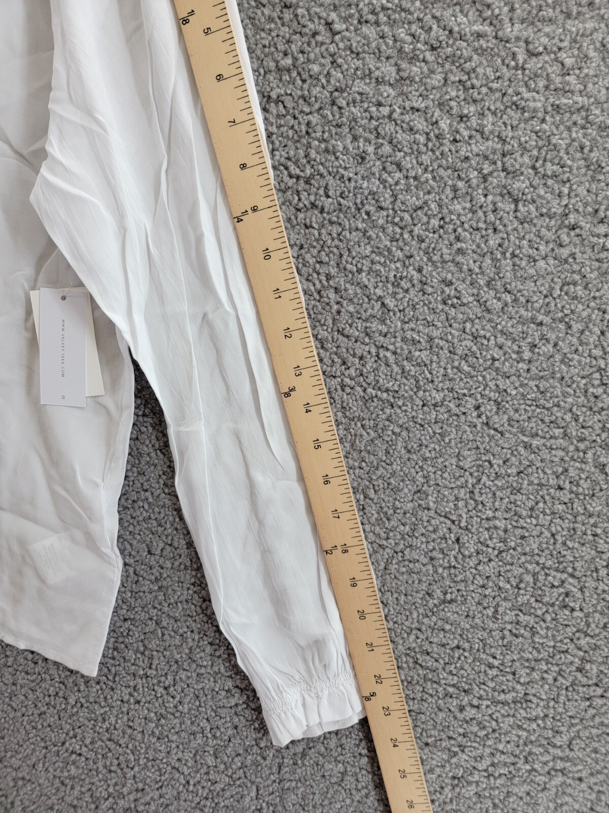 Velvet by Graham & Spencer Samantha Split Neck Blouse Women's S White Pullover - Picture 5 of 16