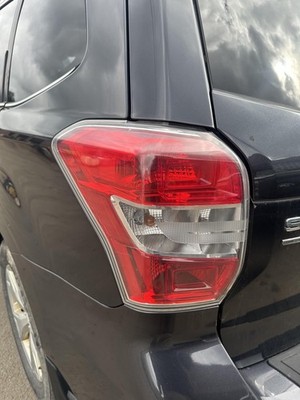 14 15 16 SUBARU FORESTER Tail Light Lamp Driver Left