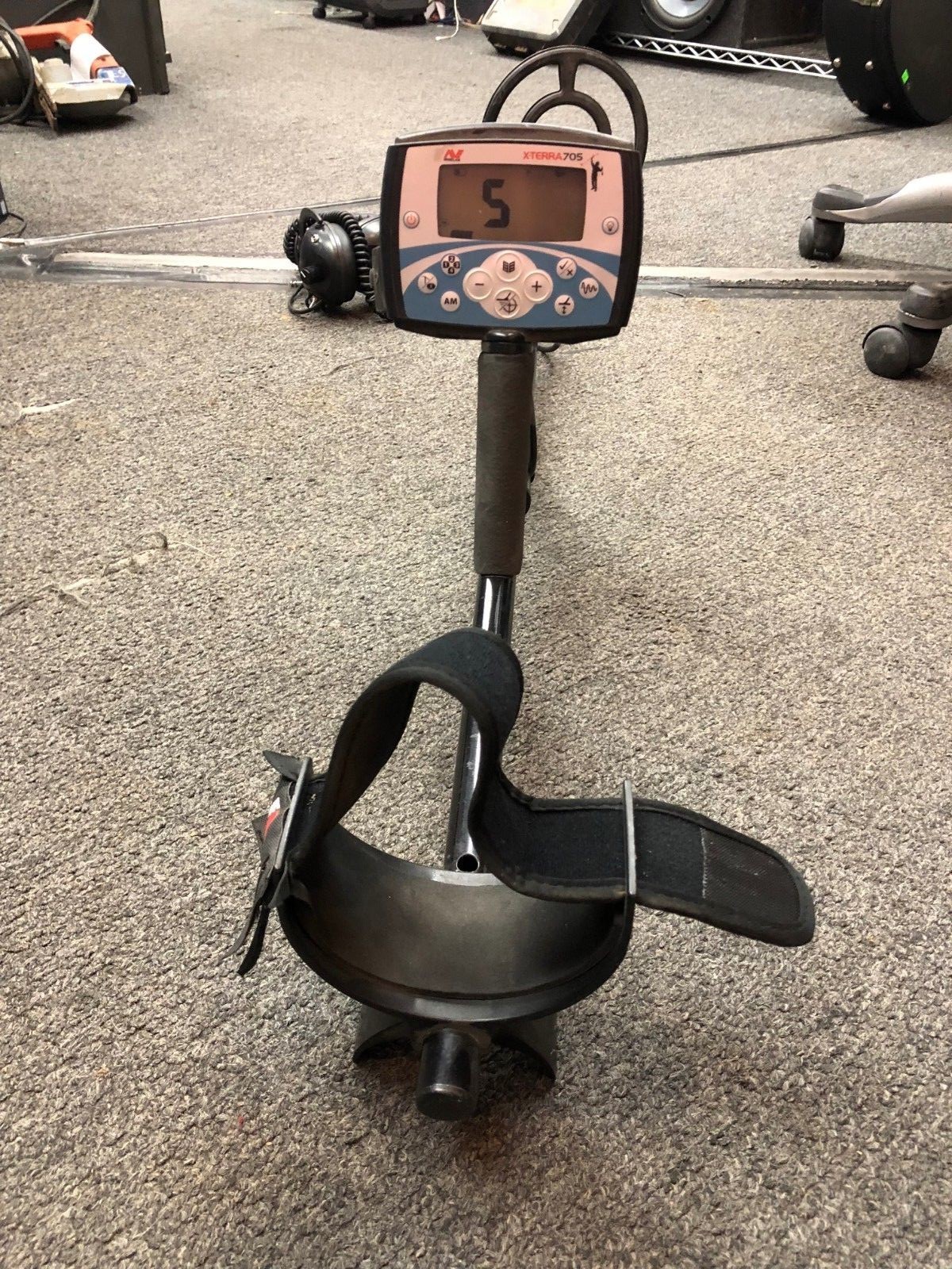 Minelab X-terra 705 metal detector with one coil and jolly rogers headphones