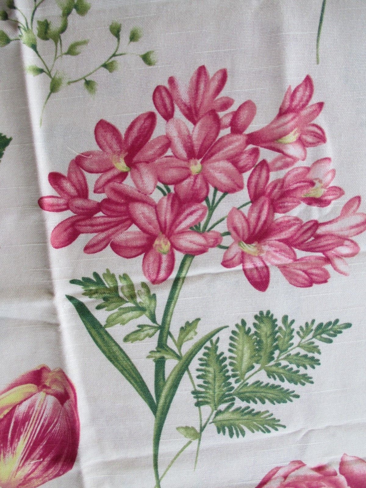 Covington Fabric Floral Pink Screen Print 27 inch Craft Remnant #EL061-02