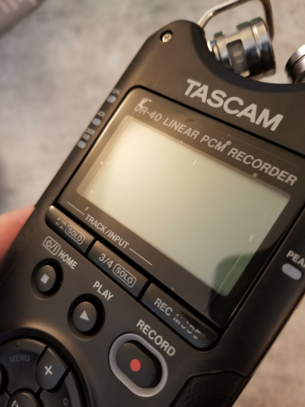 TASCAM DR-40 Digital Recorder