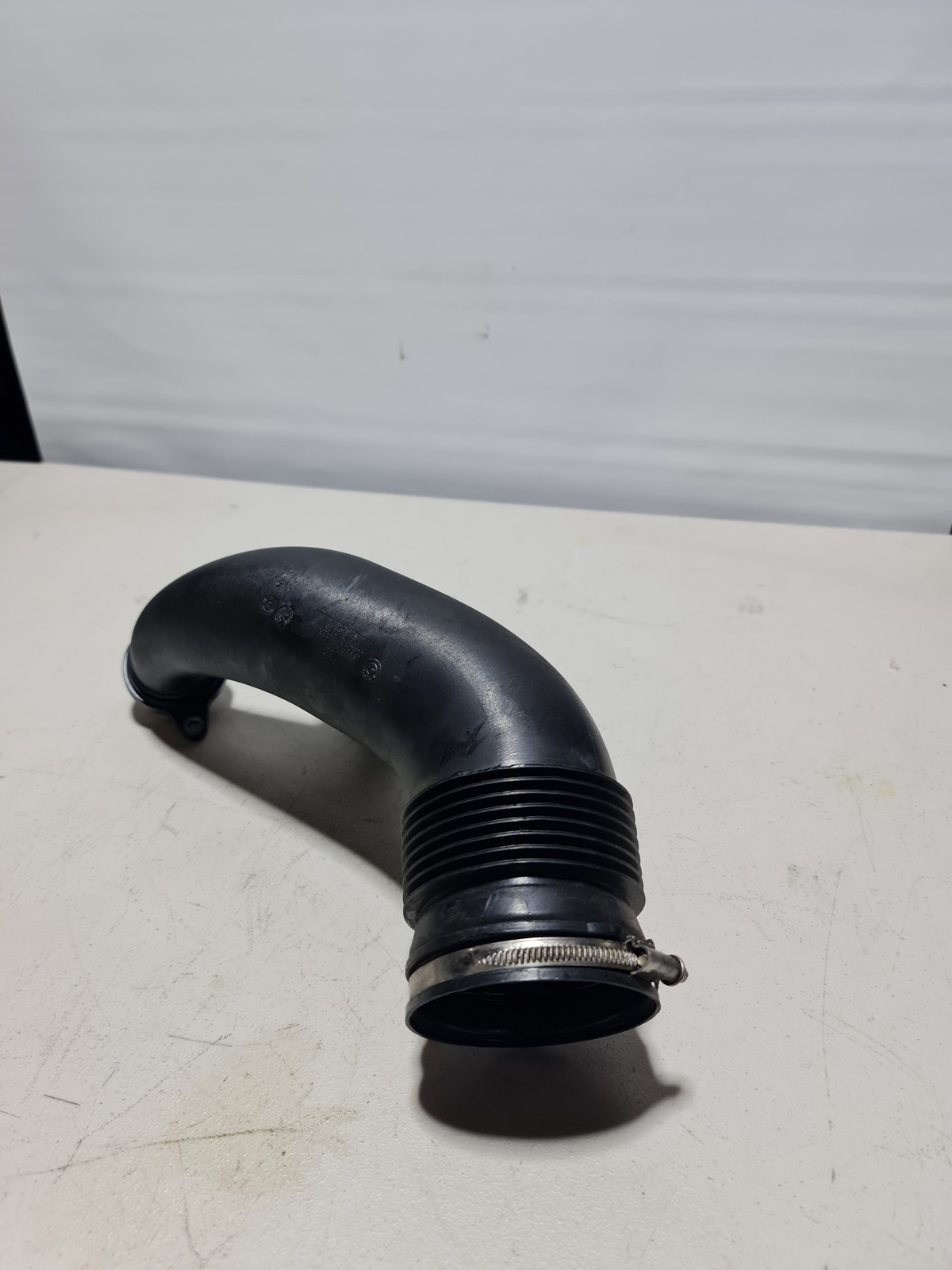0 Bmw 2015-2020 13-71-7-846-270 13717846270 Filtered Air Pipe 7846270 02 image 2