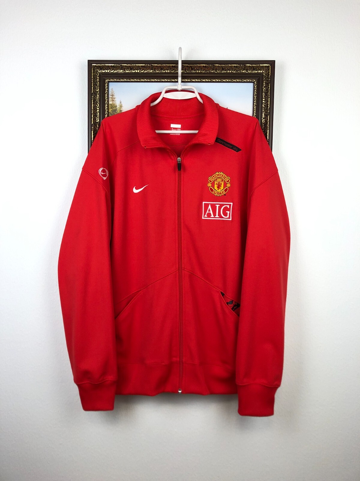Nike Manchester United ダウンジャケット s-l400.jpg