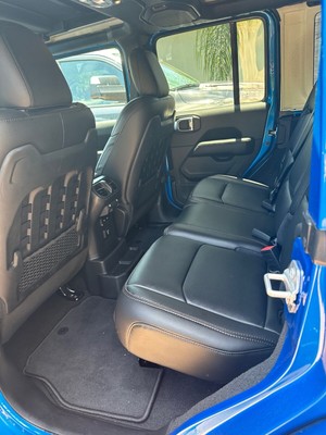 image 4 of interior
