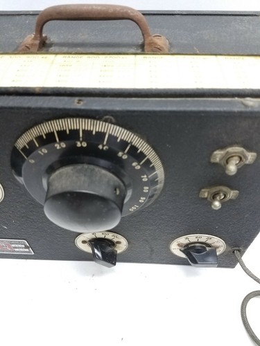 Monarch Manufacturing CW Radio signal generator Model  12  Military ? Not Tested