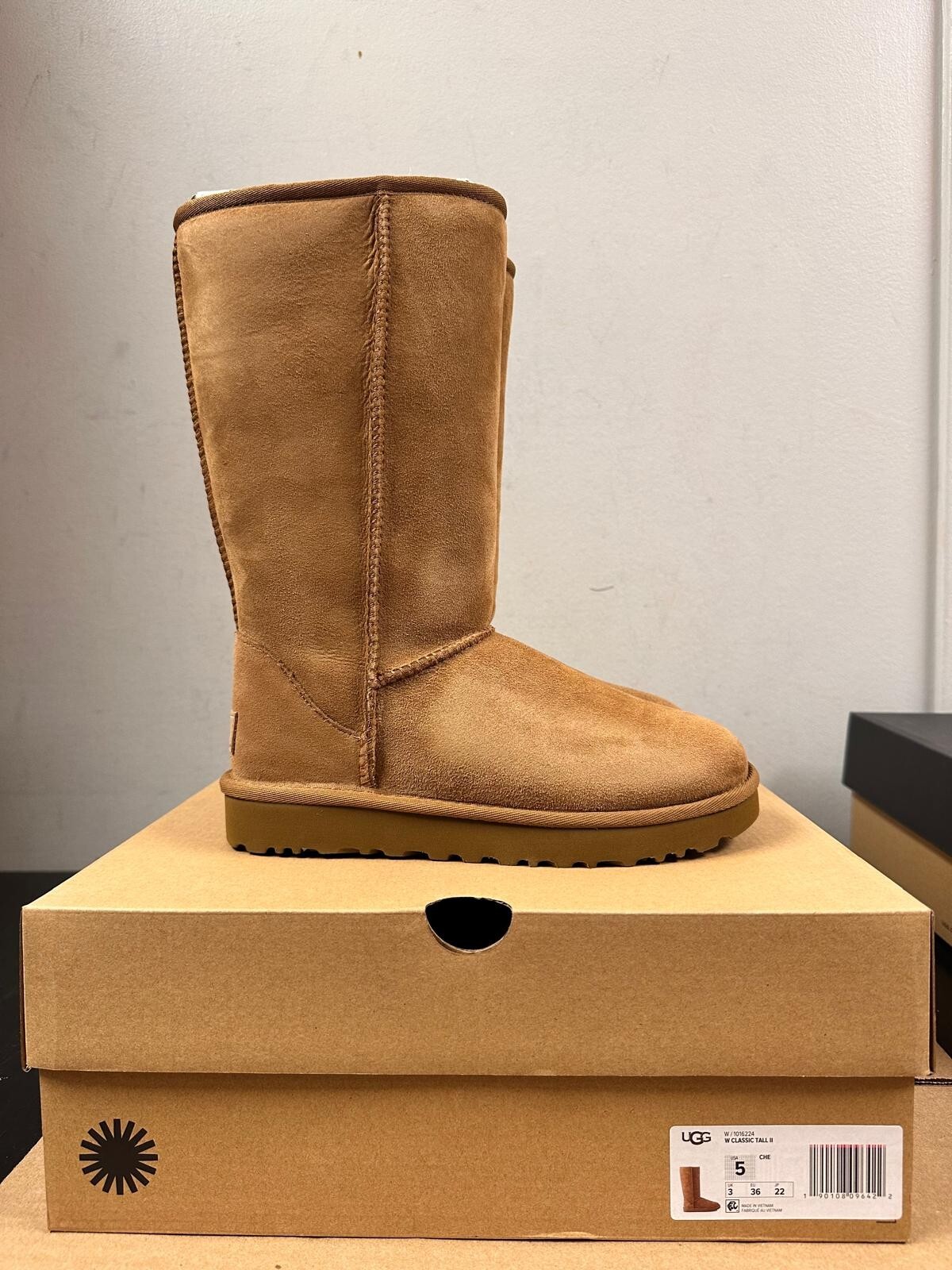 [1016224-CHE] UGG Женские классические высокие II каштановые *НОВЫЕ*