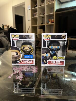 Funko Pop! Vinyl: Set Of 2 Scorpion 1057 & Sub-Zero 1057 Glow In The Dark
