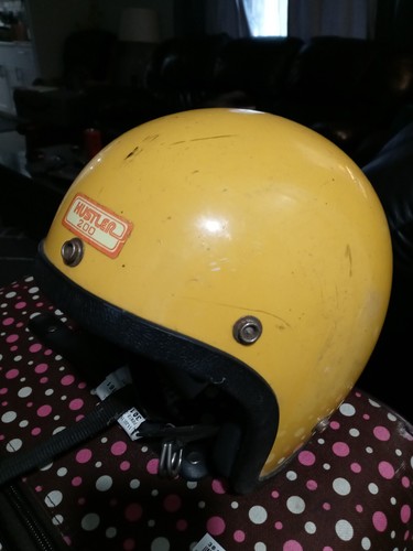 ロサンゼルス購入　ビンテージ　HUSTLER 200 HELMET Small ロサンゼルス購入 ビンテージ HUSTLER 200 HELMET Small - メルカリ