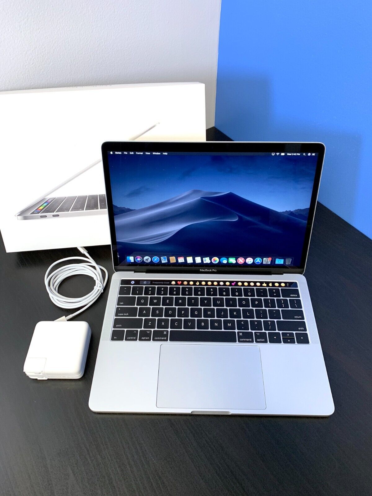 Apple MacBook Pro 13 Apple MacBook Pro 13