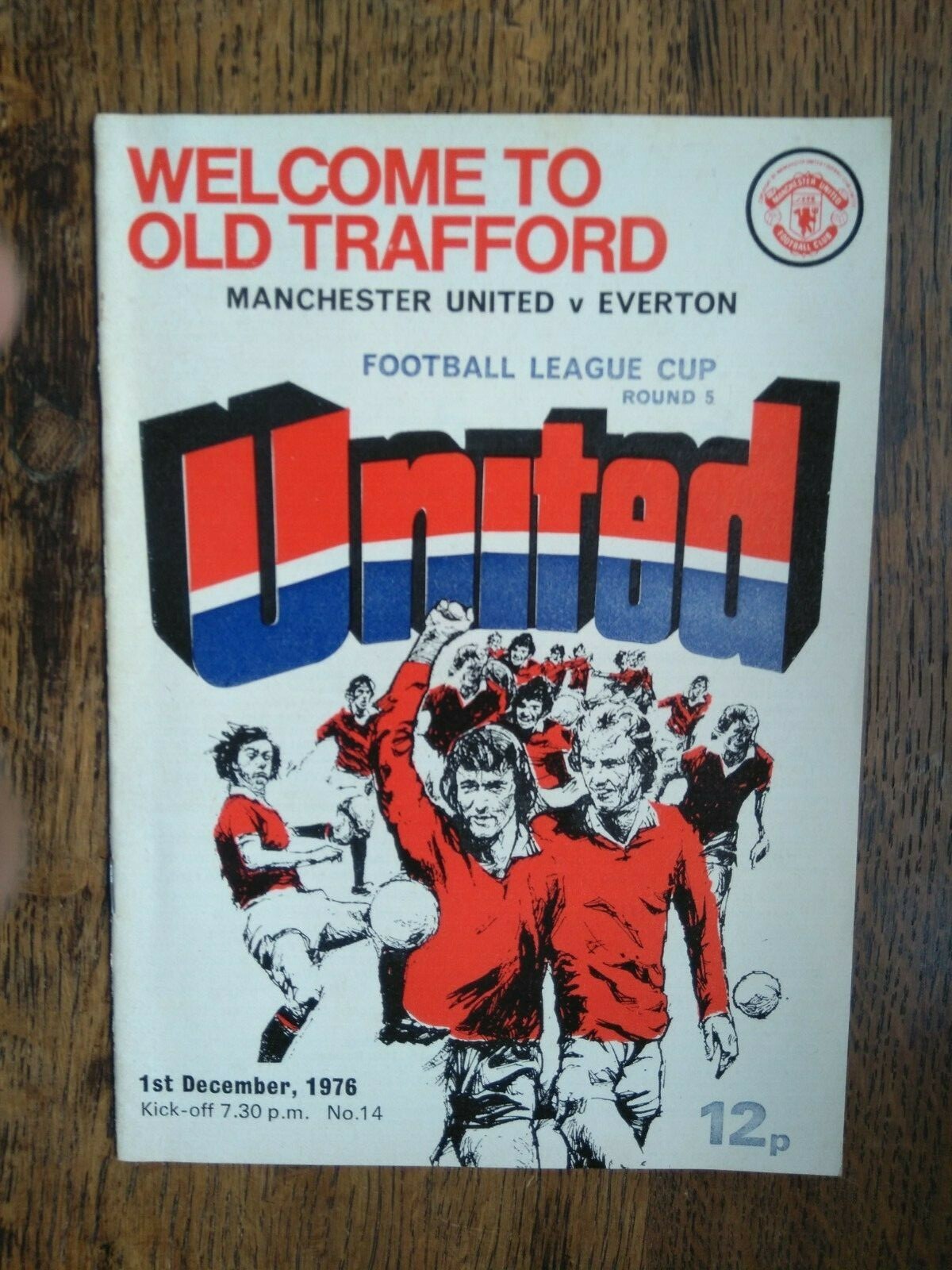 MANCHESTER UNITED V EVERTON. 1/12/1976 LEAGUE CUP 5TH ROUND.