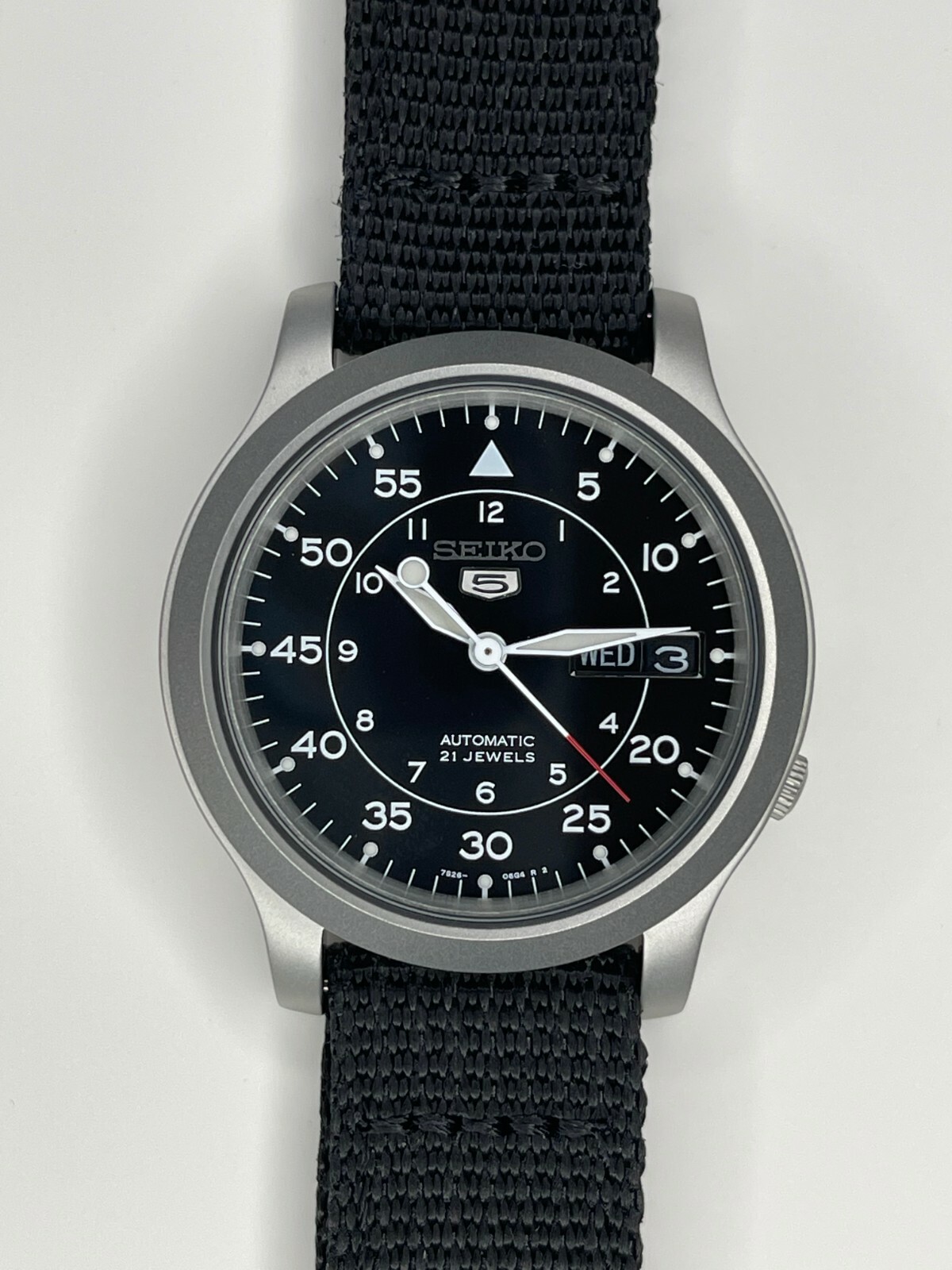 seiko 5 military 37mm