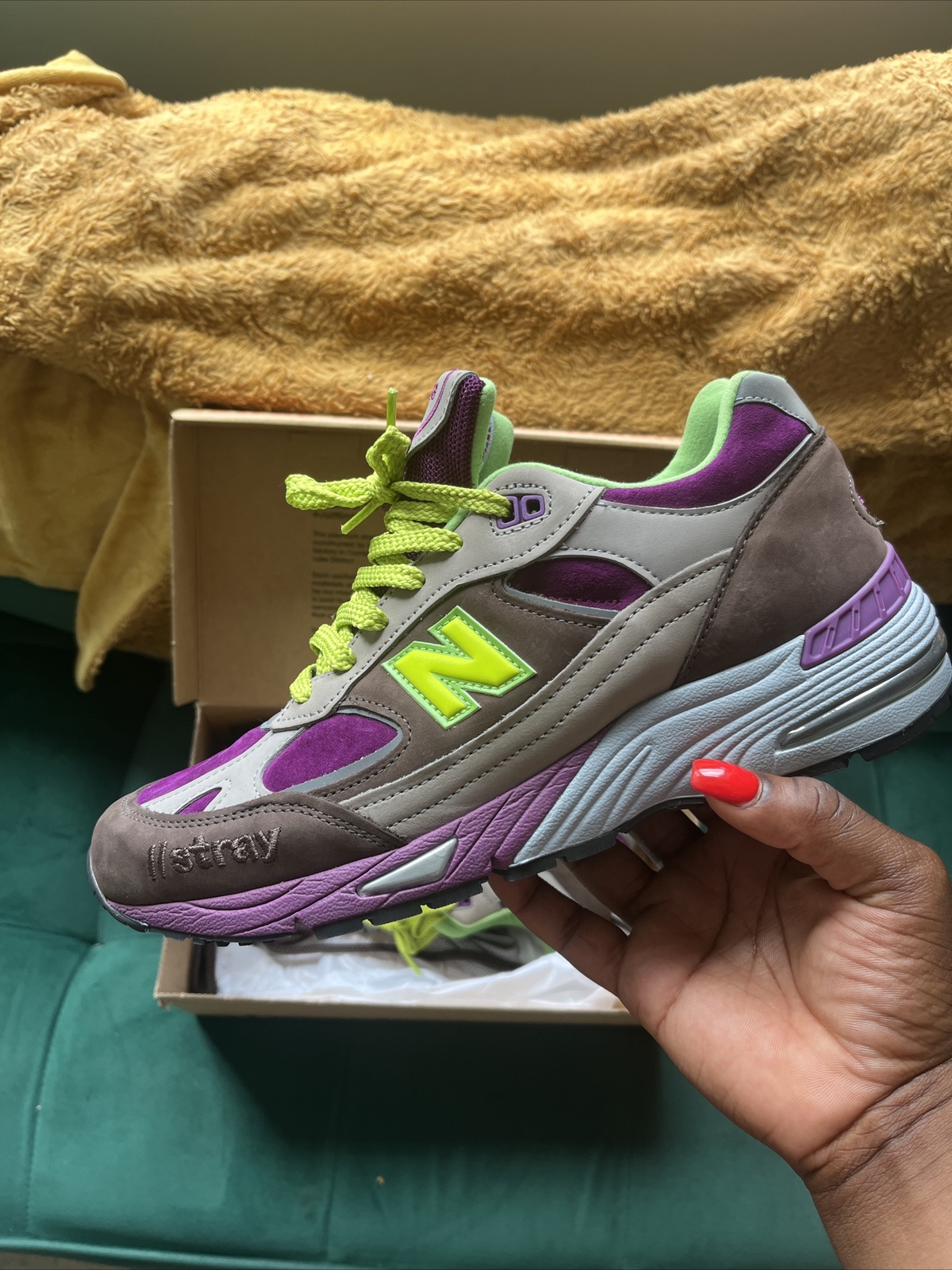 new balance 25