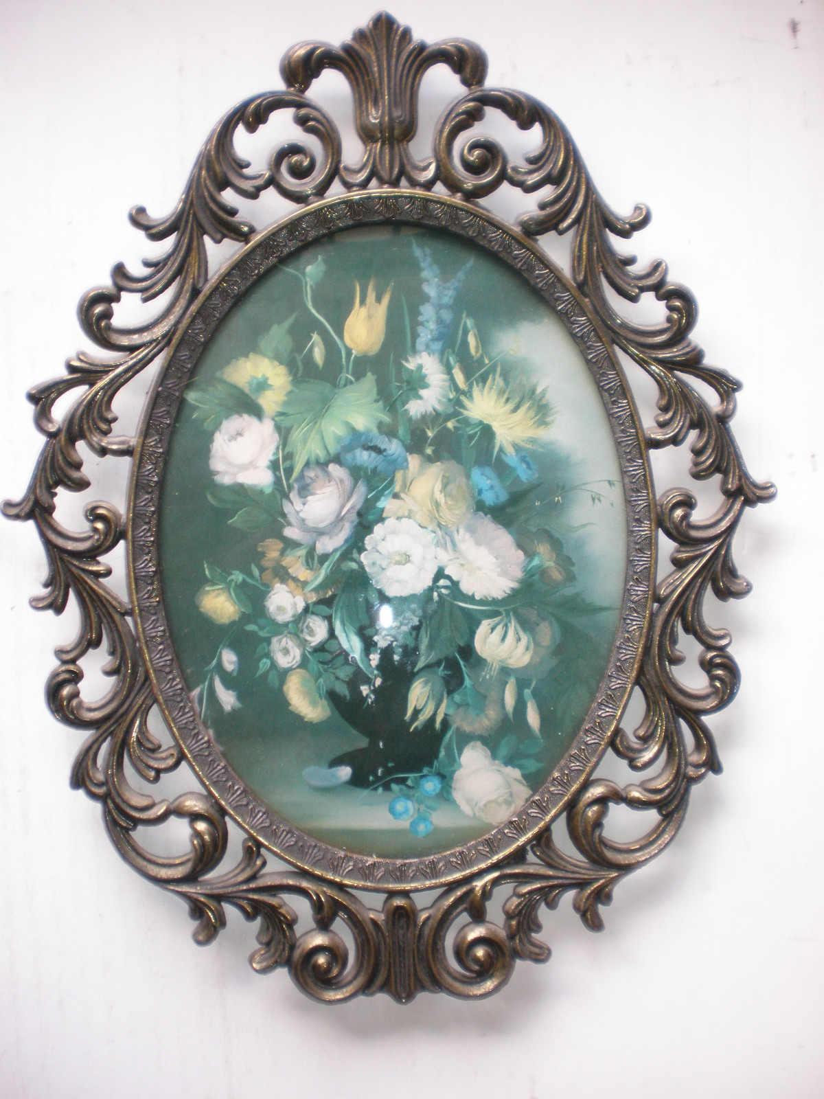 Vintage Ornate Oval  Picture Frames Convex Bubble Dome Glass 10 1/2