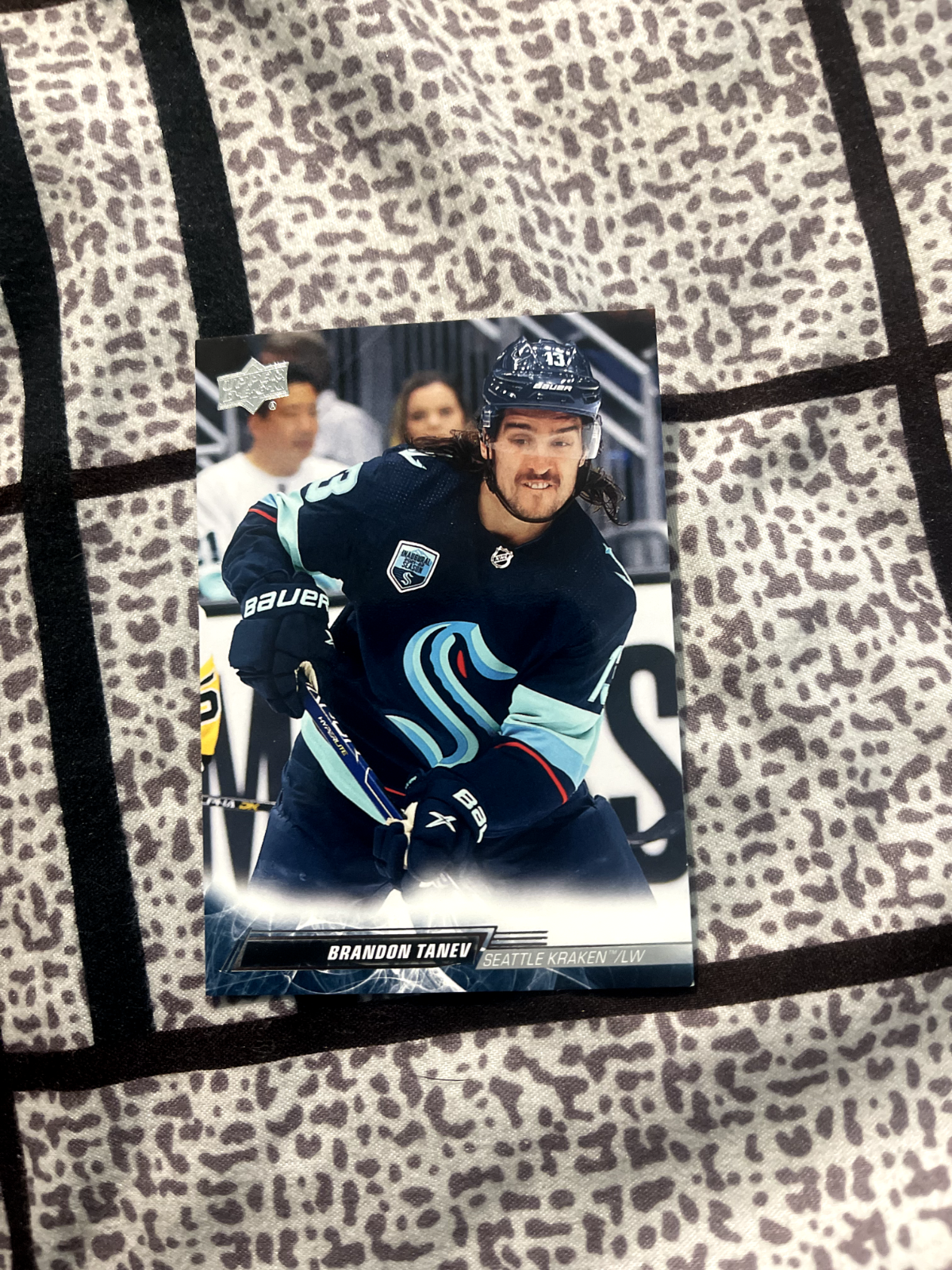 2022-23 Upper Deck Series 1 Hockey Brandon Tanev Seattle