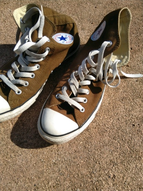 converse chuck taylor size 9