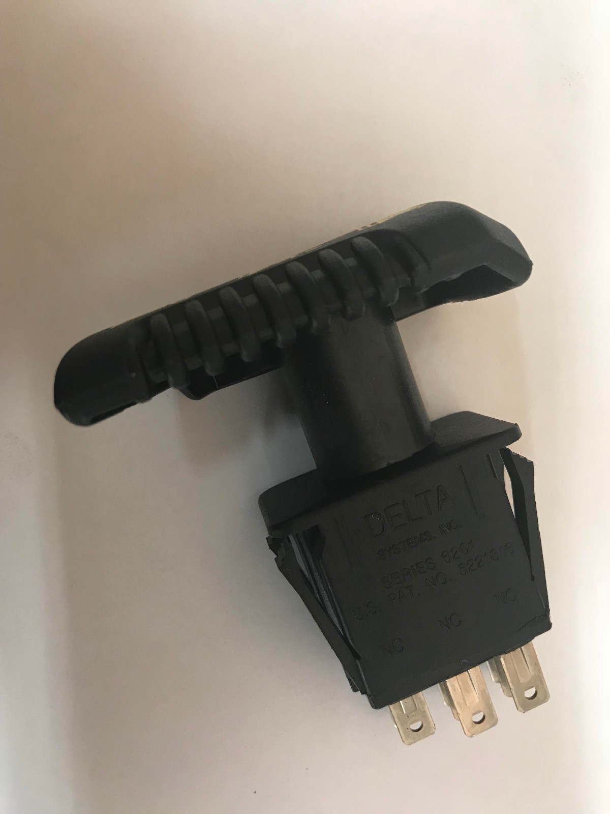 JOHN DEERE ORIGINAL EQUIPMENT PTO SWITCH (AM135131) | eBay