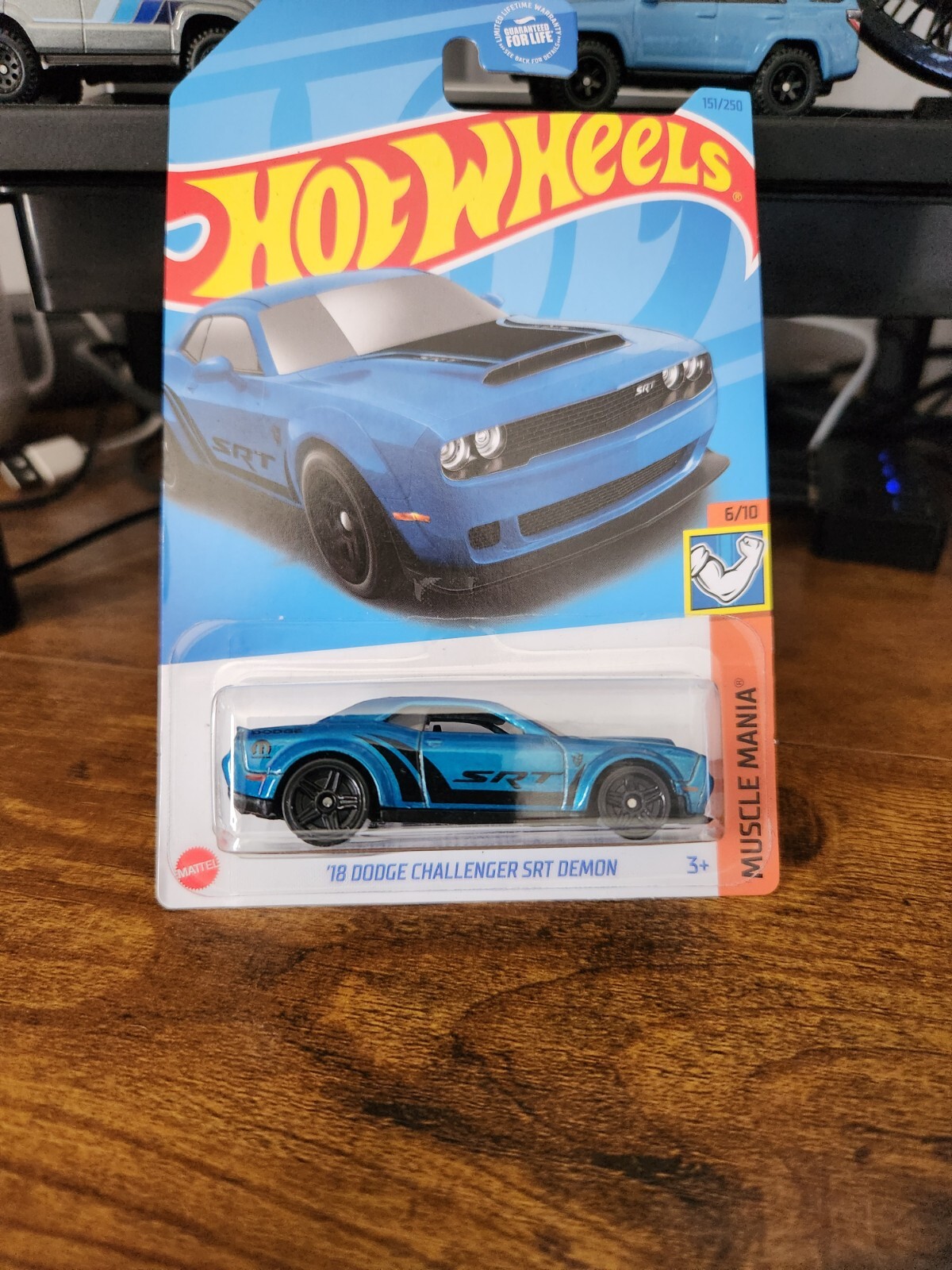 Hot Wheels &lsquo;18 Dodge Challenger SRT Demon Muscle Mania 6/1