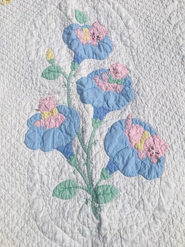Rare Kittens Cats In Flower Crib Size Antique Applique Hand Stitched Quilt