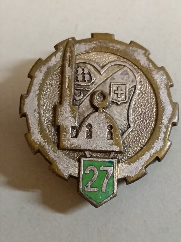 Insigne 27eme Escadron Du Train Fabricant Drago 