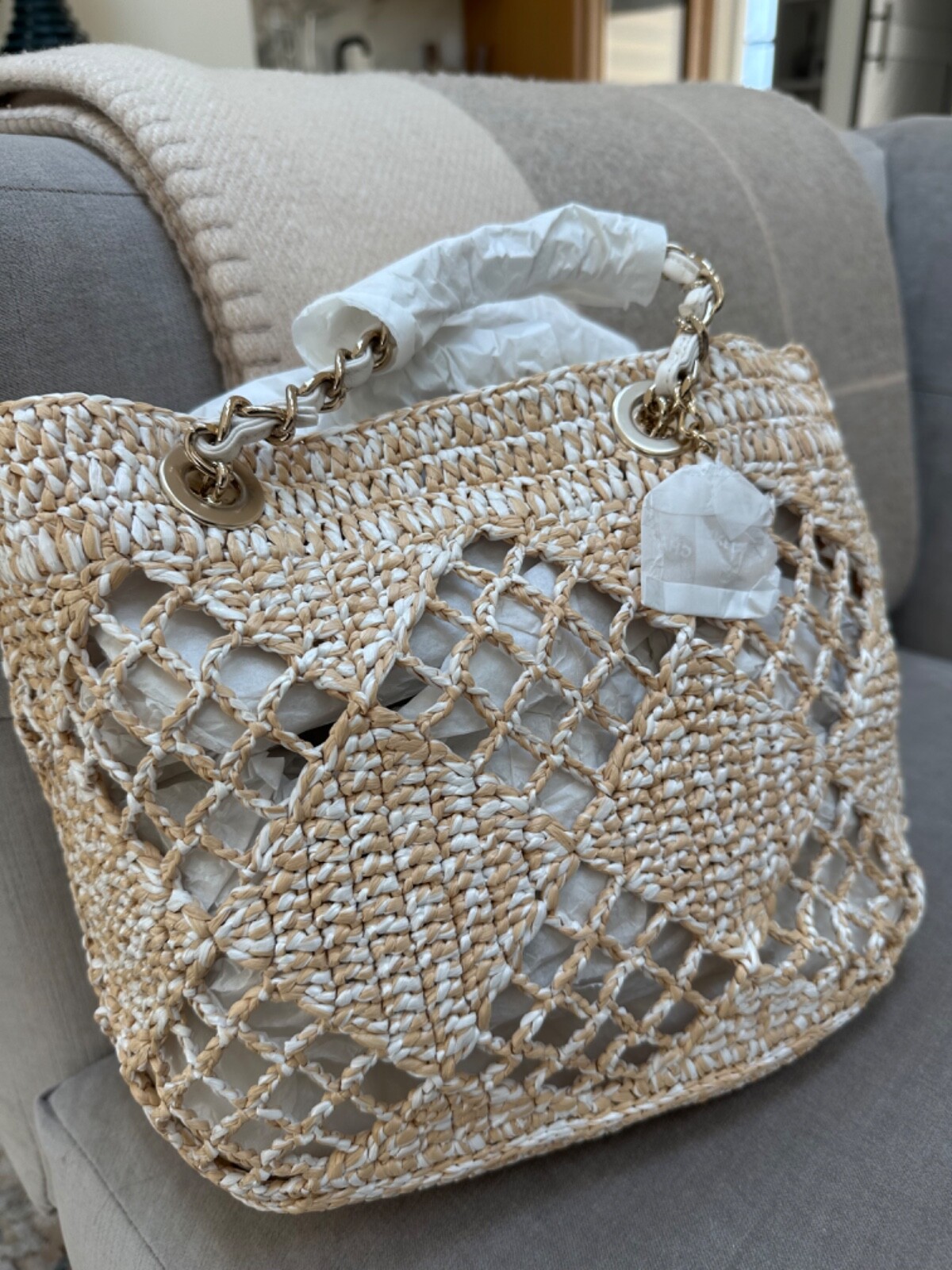 CHANEL ボディバッグ ベージュ・ネイビー CHANEL ボディバッグ ベージュ・ネイビー