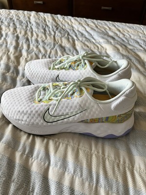 Women s Nike Renew