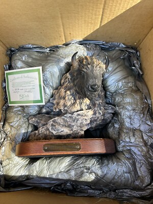Rolling Thunder Large Buffalo Sculpture by Mill Creek Studios RARE 2019