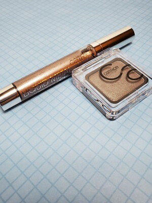 One Catrice Liquid Metal Long Lasting Cream Eyeshadow+One Powder Shadow Palette.