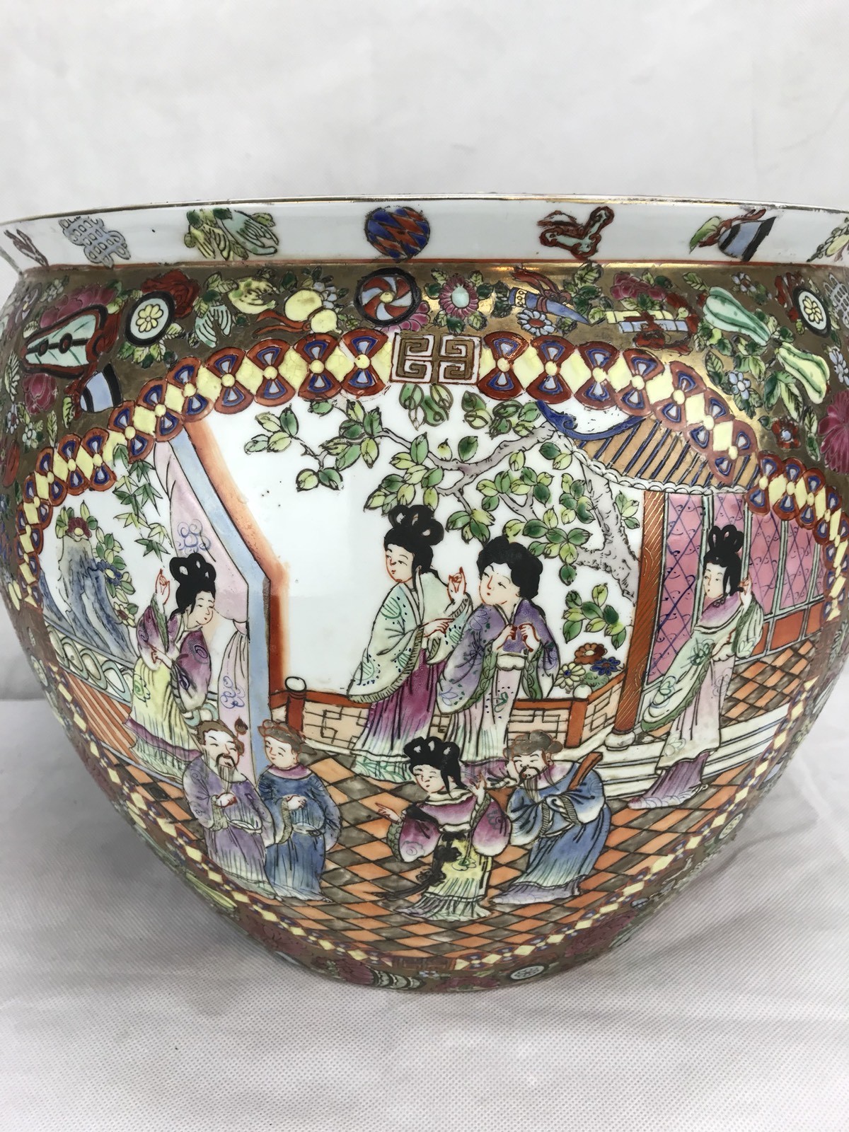 Antique Large Chinese Oriental Asian Pottery Porcelain Fish Bowl Planter Stamped