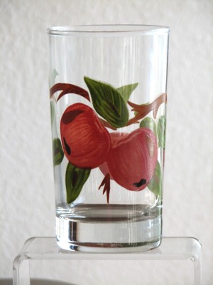 Franciscan APPLE Juice Tumblers- 6 oz - 4 1/2