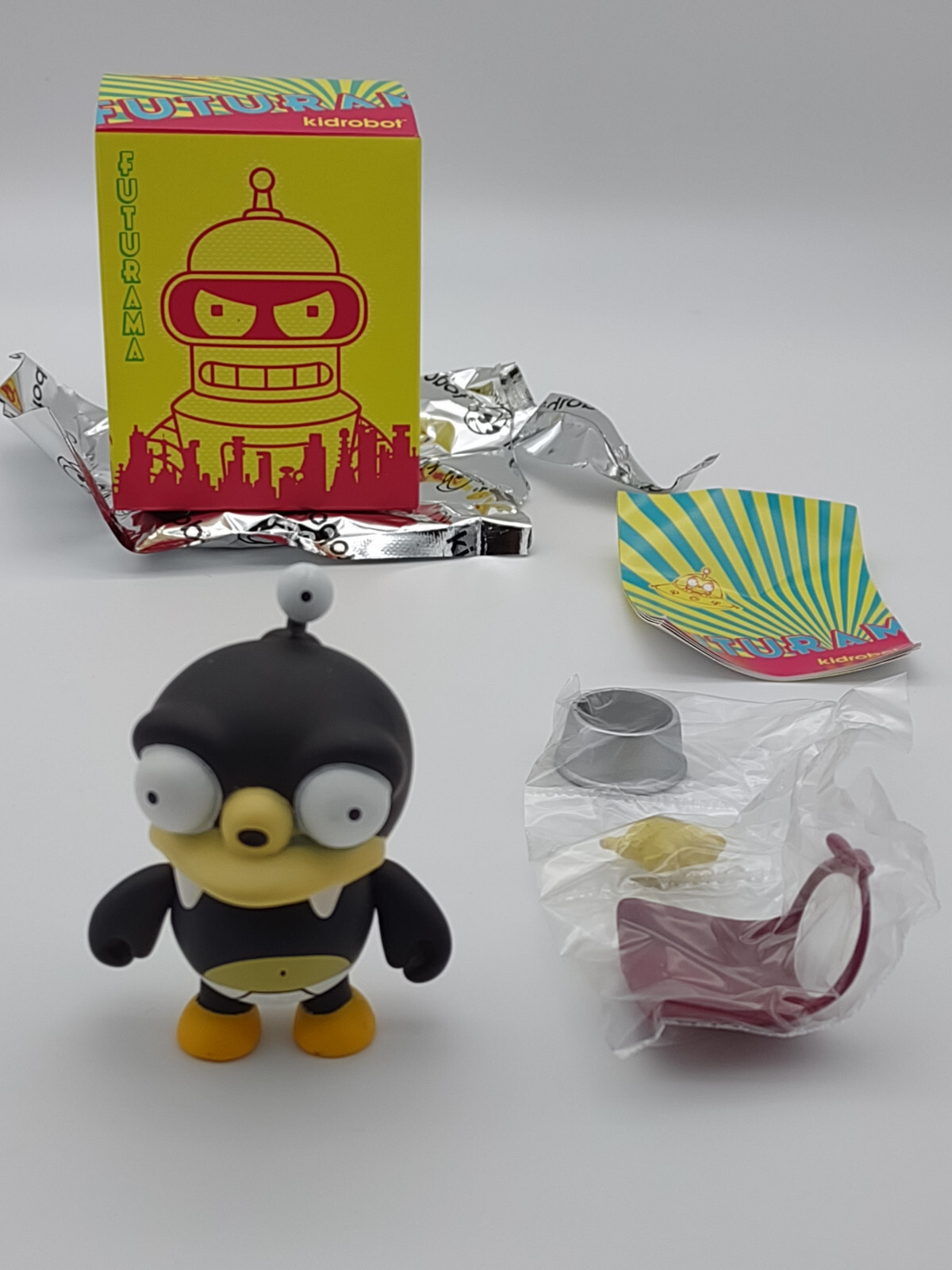 FUTURAMA ロボット アクショントイ BENDER ＆ NIBBLER FUTURAMA ロボット アクショントイ BENDER ＆ NIBBLER