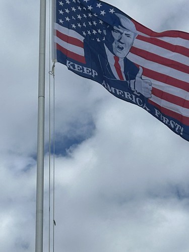 Bandiera Politica Blu Bandiera Trump 2024 Keep America Grande - 3x5 Piedi, Poliestere, Colore Blu Bandiera Politica Poliestere Blu - Foto 9